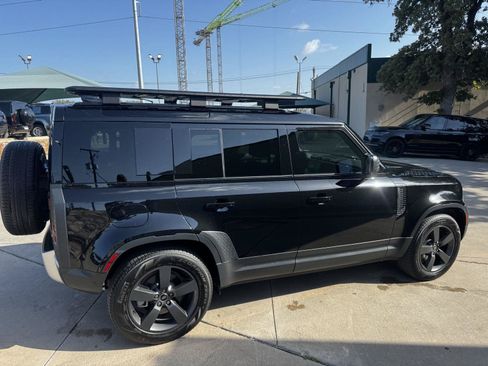 Certified 2025 Land Rover Defender 110 S AWD/4WD image 9