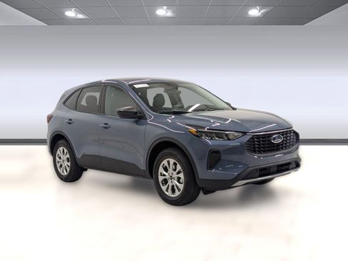 New 2026 Ford Escape Active w/ Cold Weather Package image 6