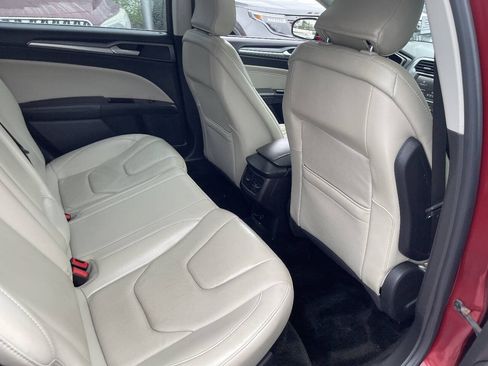 Used 2016 Ford Fusion Titanium AWD/4WD image 20