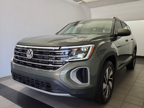 New 2026 Volkswagen Atlas SEL AWD/4WD image 2