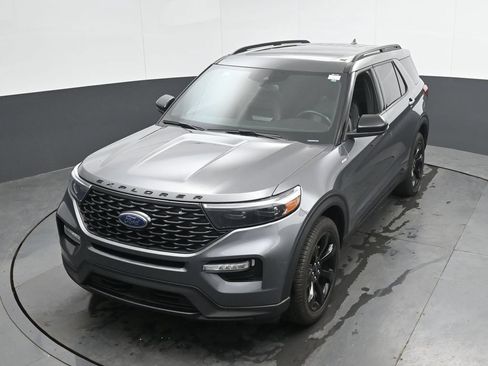 Used 2023 Ford Explorer ST-Line w/ Class IV Trailer Tow Package AWD/4WD image 36
