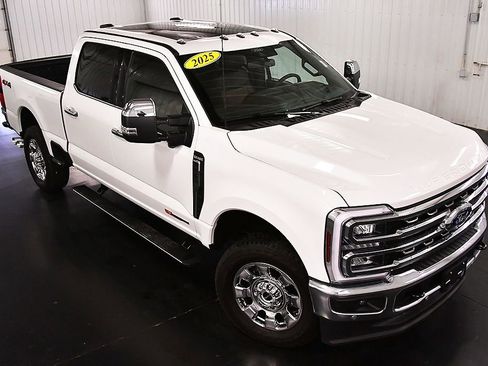 Used 2025 Ford F250 King Ranch w/ Chrome Package AWD/4WD image 15