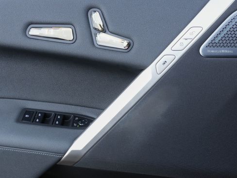 Certified 2024 BMW iX M60 AWD/4WD image 12