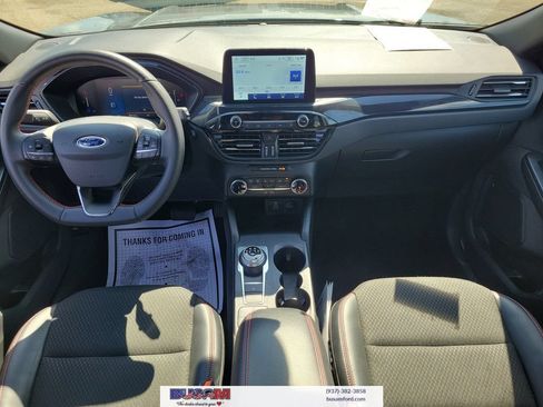 Certified 2025 Ford Escape ST-Line AWD/4WD image 11