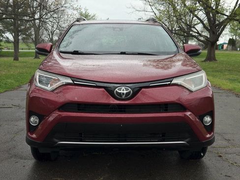 Used 2018 Toyota RAV4 XLE w/ Plus Extra Value Package AWD/4WD image 30