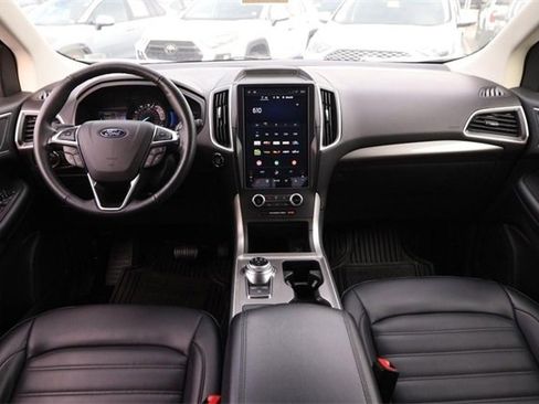 Used 2024 Ford Edge SEL image 19