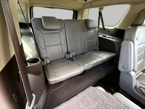 Used 2020 GMC Yukon XL Denali AWD/4WD image 18
