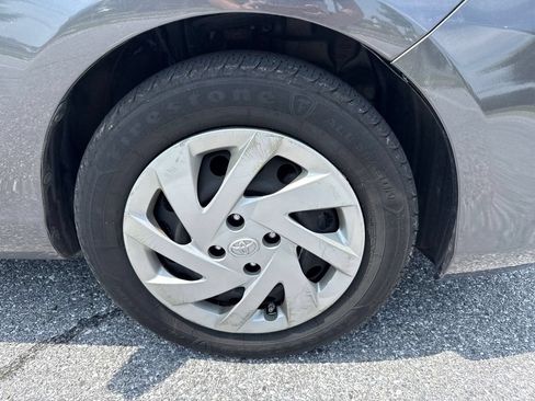 Used 2015 Toyota Prius C Two FWD image 27