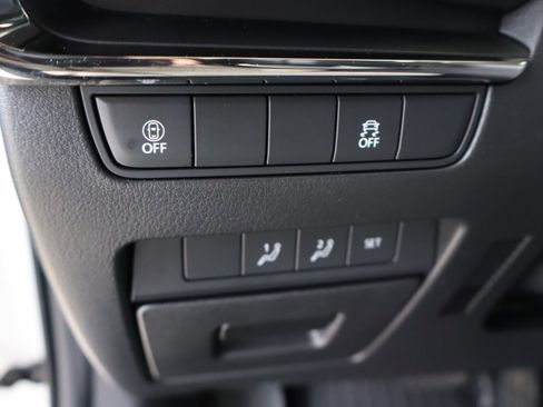 Used 2021 MAZDA MAZDA3 s image 19