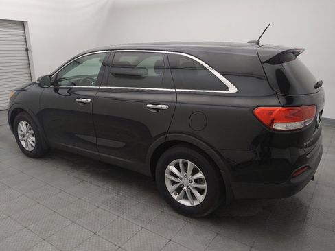 Used 2016 Kia Sorento L FWD image 3