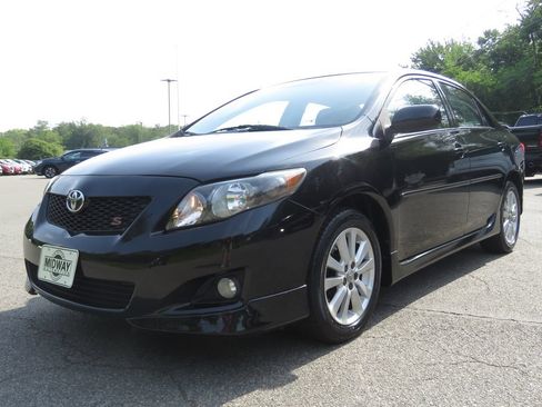 Used 2010 Toyota Corolla S FWD image 1