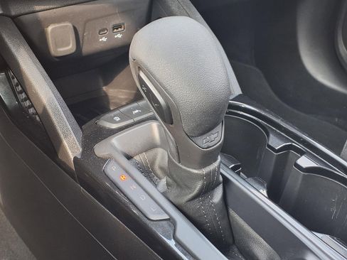 Used 2025 Chevrolet TrailBlazer LT image 11