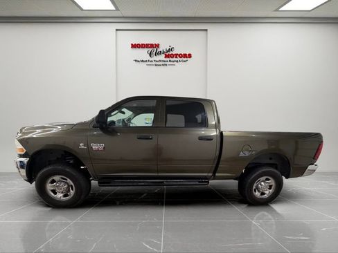 Used 2012 RAM 2500 ST w/ Chrome Appearance Group AWD/4WD image 4