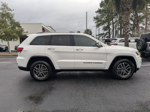 Used 2022 Jeep Grand Cherokee Limited w/ Tech Group image 3