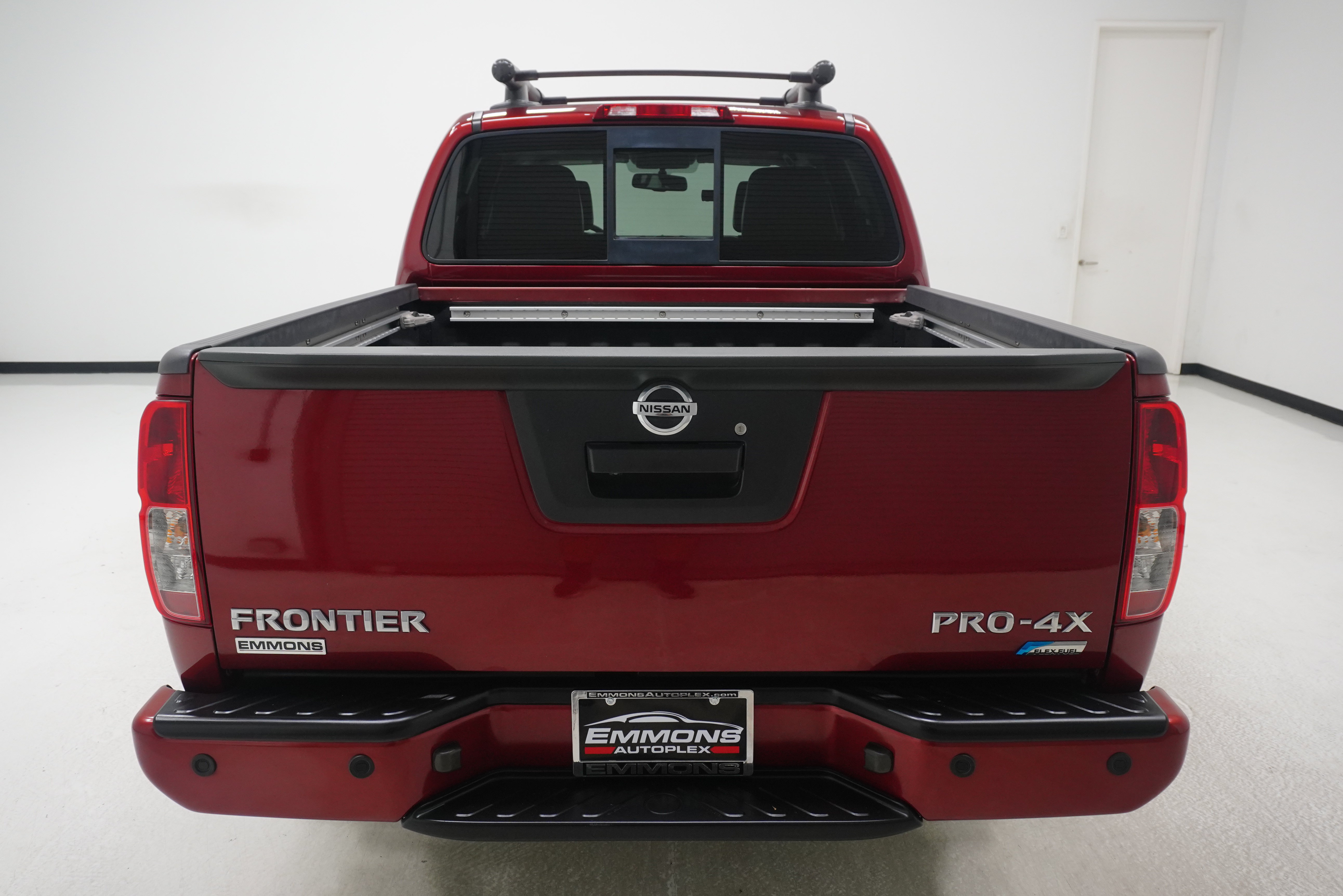 Used 2019 Nissan Frontier PRO-4X w/ Pro-4x Luxury Package AWD/4WD image 5