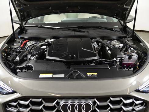 Used 2025 Audi A5 2.0T Prestige w/ 19" Wheel Package image 17