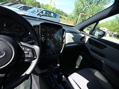Used 2026 Subaru Forester Premium AWD/4WD image 8