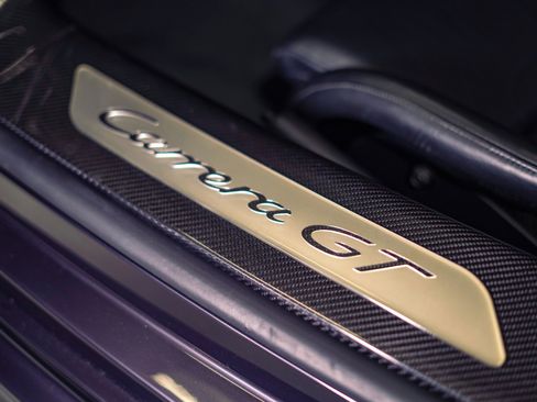 Used 2005 Porsche Carrera GT RWD image 47