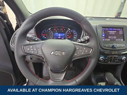 Certified 2023 Chevrolet Equinox RS FWD image 14