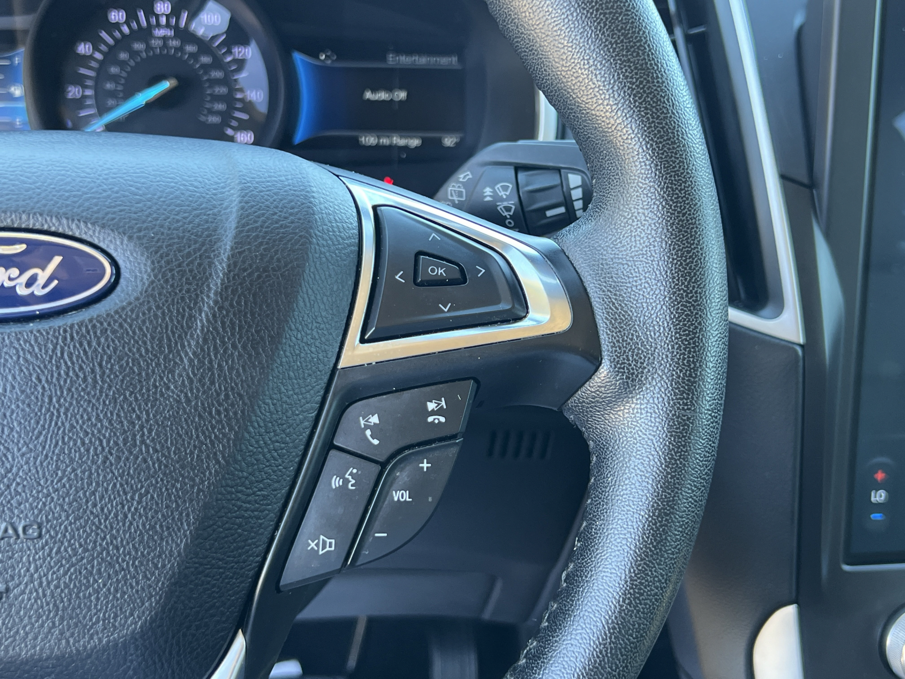 Used 2021 Ford Edge SEL w/ Convenience Package FWD image 14