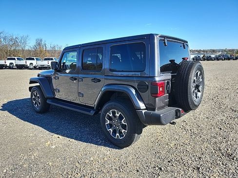 New 2026 Jeep Wrangler Unlimited Sahara AWD/4WD image 5