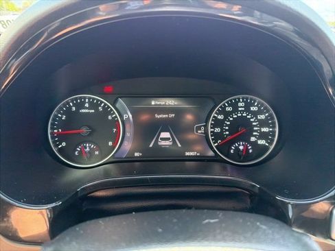 Certified 2023 Kia Seltos SX w/ SX Sunroof Package AWD/4WD image 14