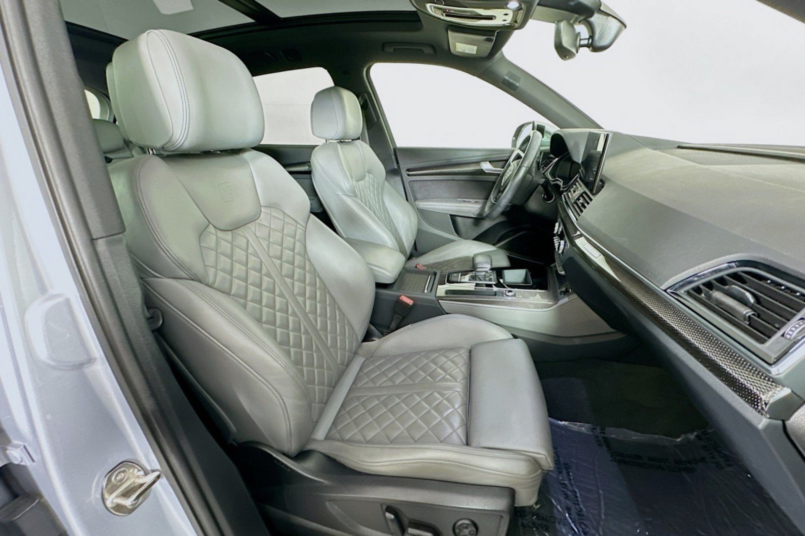 Used 2023 Audi SQ5 Prestige w/ Prestige Package AWD/4WD image 8