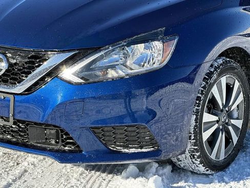 Used 2019 Nissan Sentra SV w/ Special Edition Package image 9