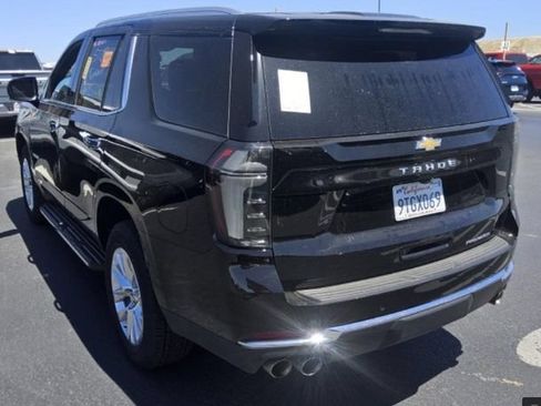 Used 2025 Chevrolet Tahoe Premier AWD/4WD image 2