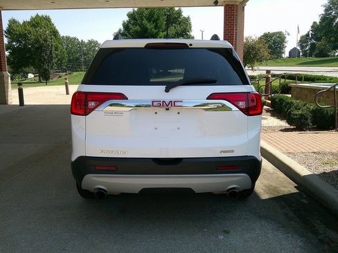 Used 2019 GMC Acadia SLE AWD/4WD image 5