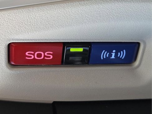 Used 2025 Subaru Ascent Touring image 22