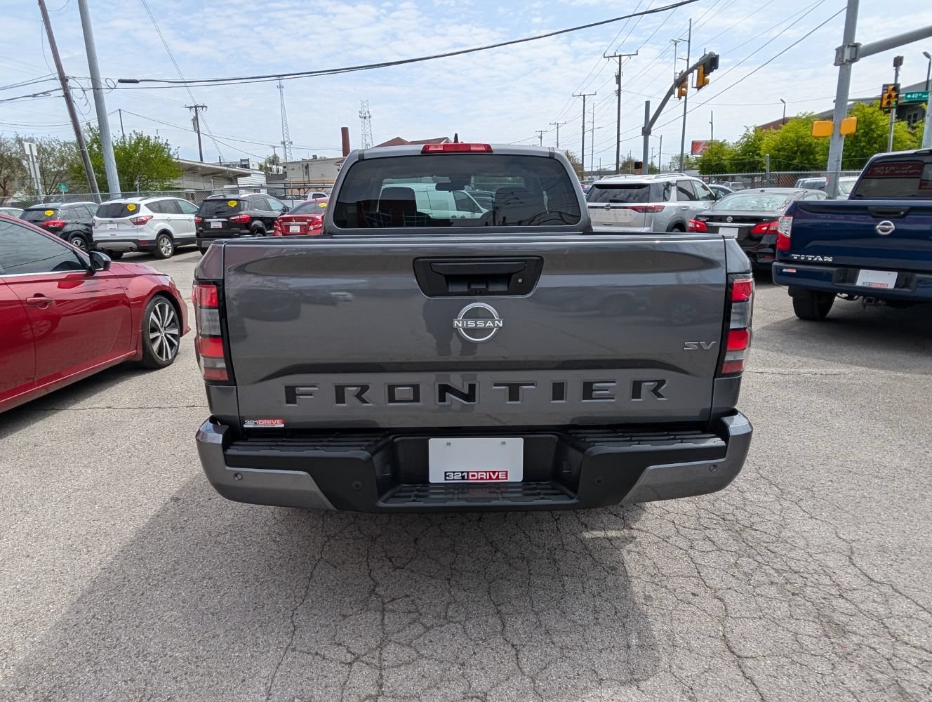 Used 2022 Nissan Frontier SV w/ Technology Package RWD image 7
