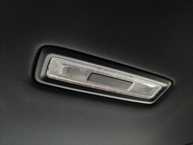 Used 2026 GMC Acadia Elevation w/ Elevation Premium Package FWD image 34