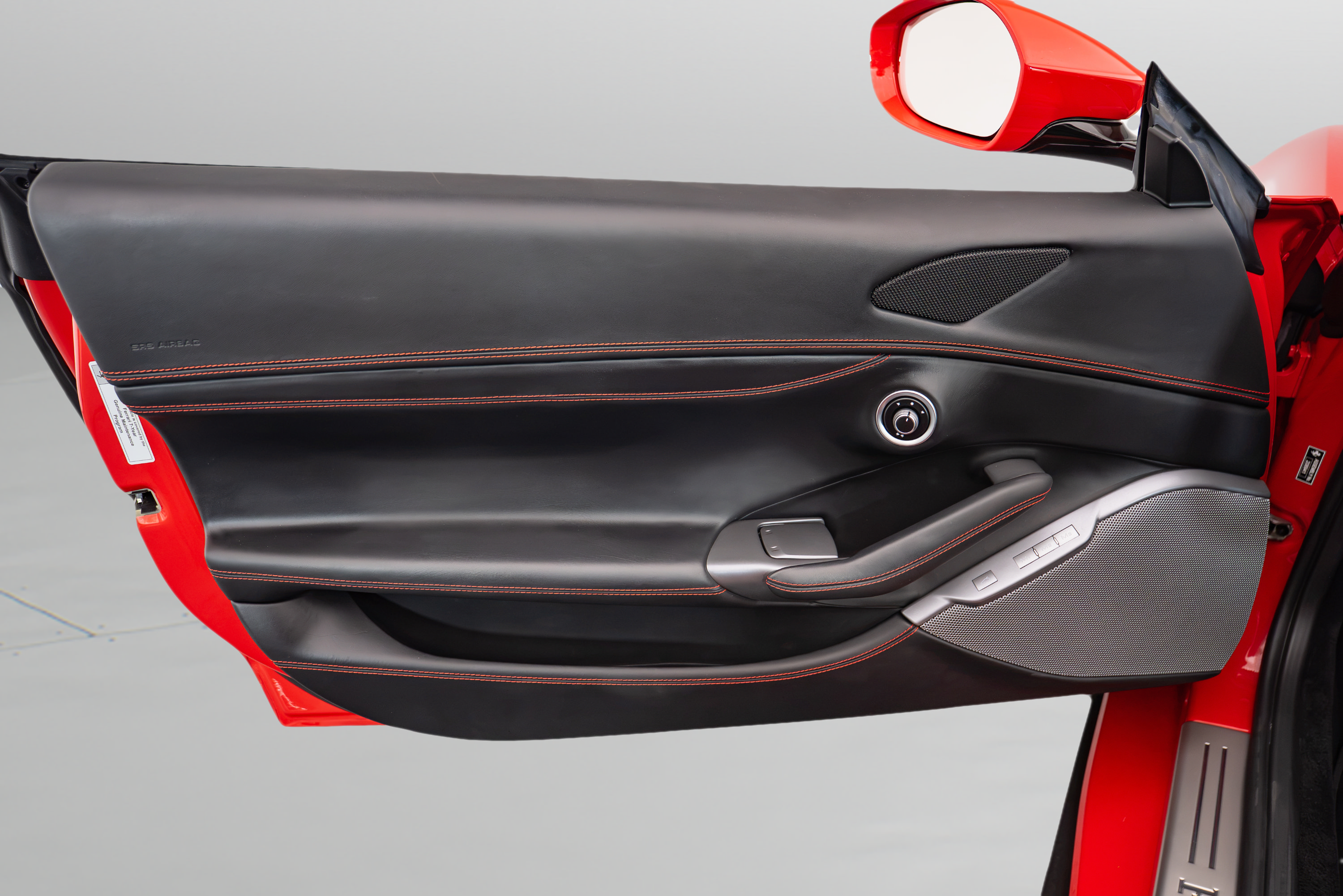 Used 2023 Ferrari Portofino M RWD image 25