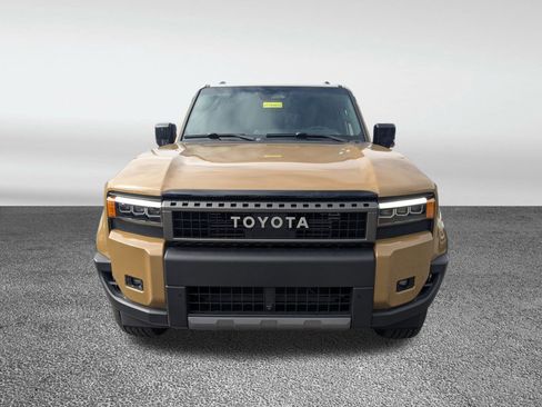 Used 2024 Toyota Land Cruiser image 16