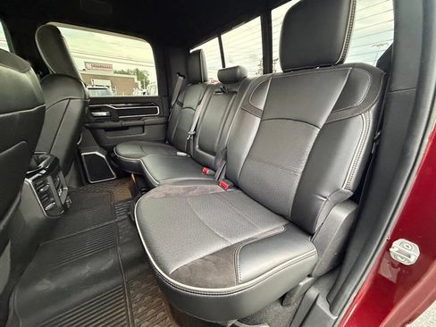 Used 2021 RAM 2500 Laramie w/ Night Edition AWD/4WD image 18