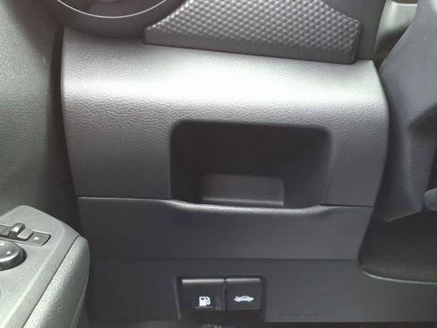Used 2023 Nissan Kicks SV FWD image 31