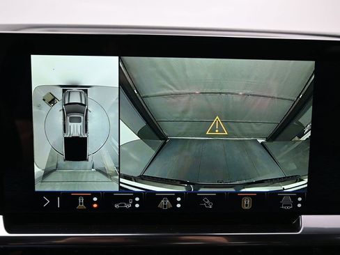 New 2026 GMC Sierra 1500 SLT w/ SLT Premium Plus Package image 16