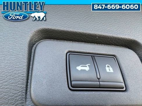 Used 2024 Nissan Rogue Platinum w/ Platinum Premium Package image 11