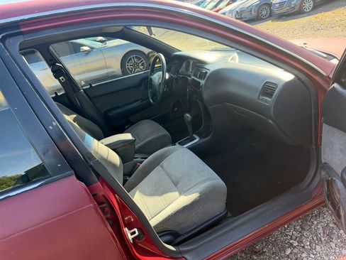 Used 1993 Toyota Corolla Deluxe FWD image 19