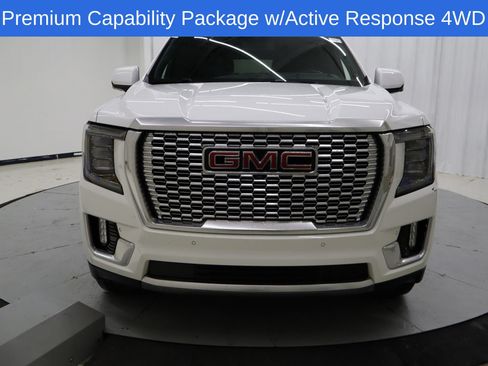Used 2024 GMC Yukon XL Denali AWD/4WD image 7