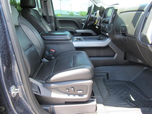 Used 2018 Chevrolet Silverado 1500 LTZ Z71 w/ Centennial Edition AWD/4WD image 10