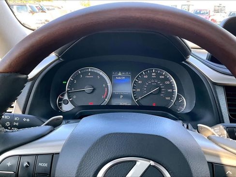 Used 2022 Lexus RX 350 AWD w/ Premium Package image 18