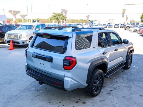 Used 2025 Toyota 4Runner Limited image 7
