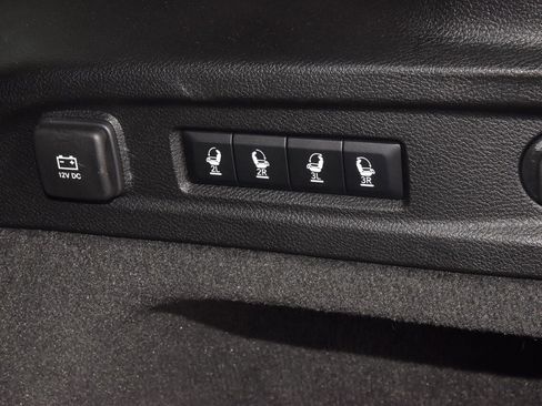 Used 2022 Jeep Grand Cherokee L Overland image 39