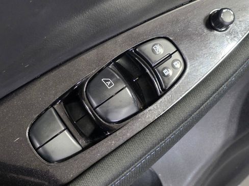 Used 2024 Nissan Leaf SV Plus image 21