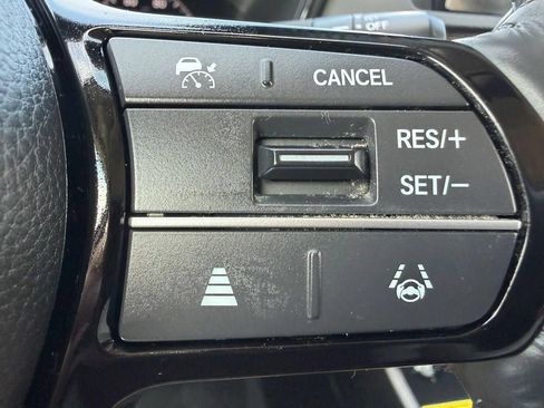 Used 2023 Honda CR-V EX-L image 17