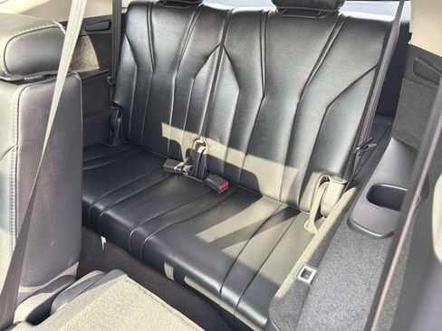 Used 2023 Acura MDX SH-AWD w/ Technology Package image 28