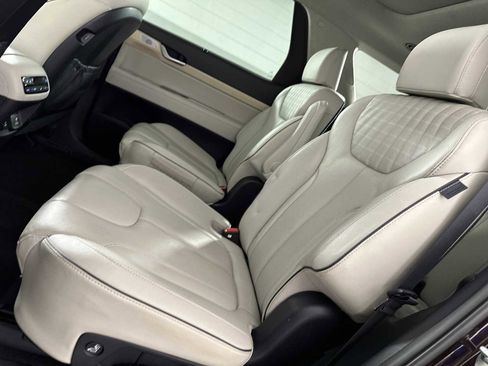 Used 2024 Hyundai Palisade Limited image 24