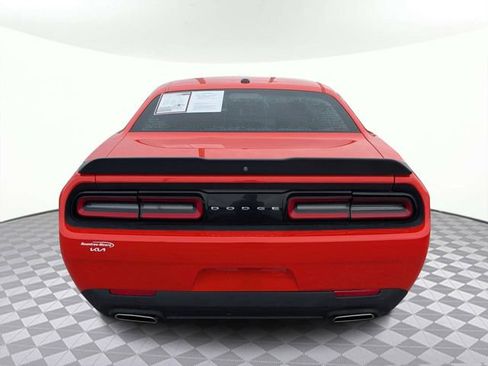 Used 2018 Dodge Challenger SXT w/ Blacktop Package image 4